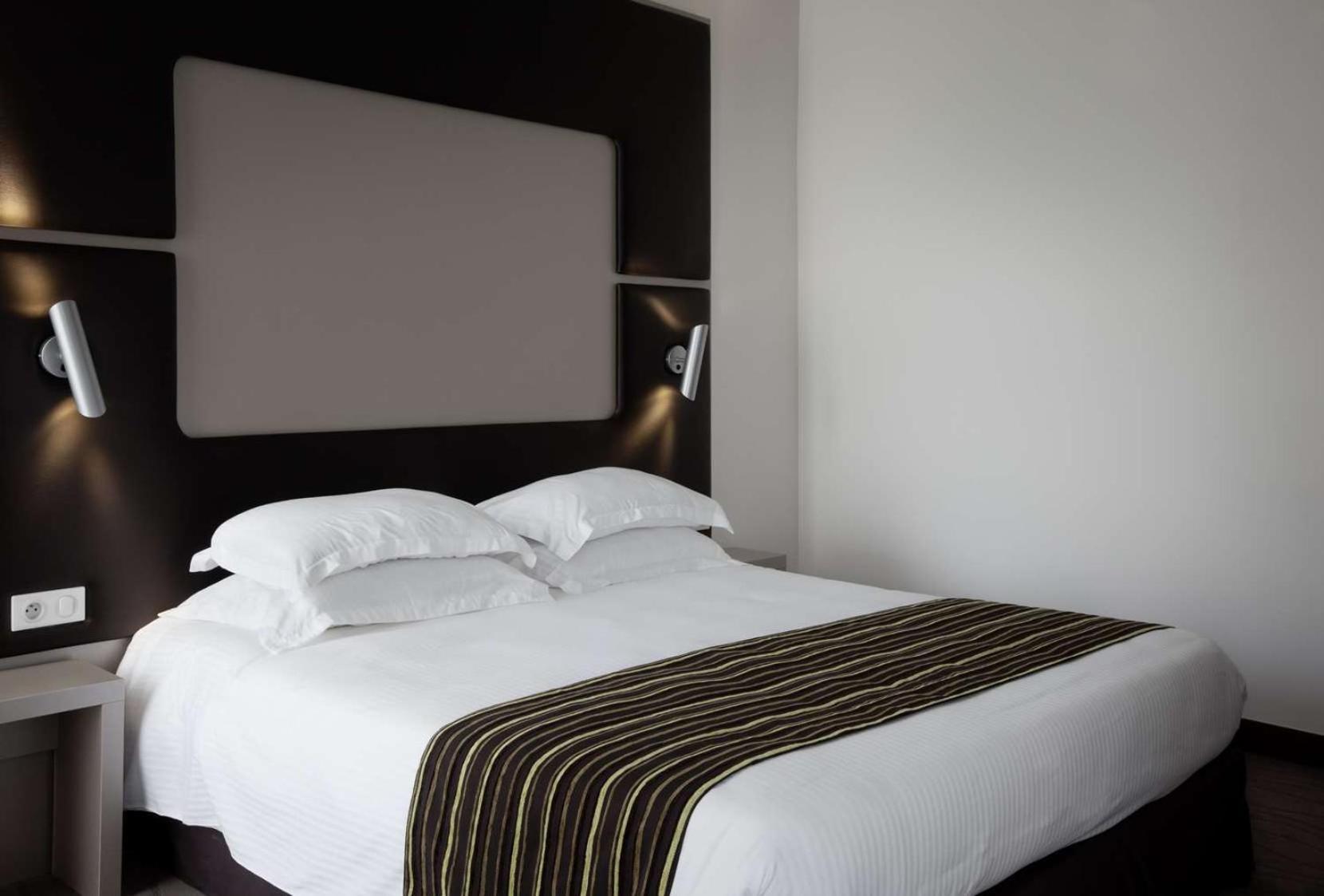 Hotel De Grignan 4*