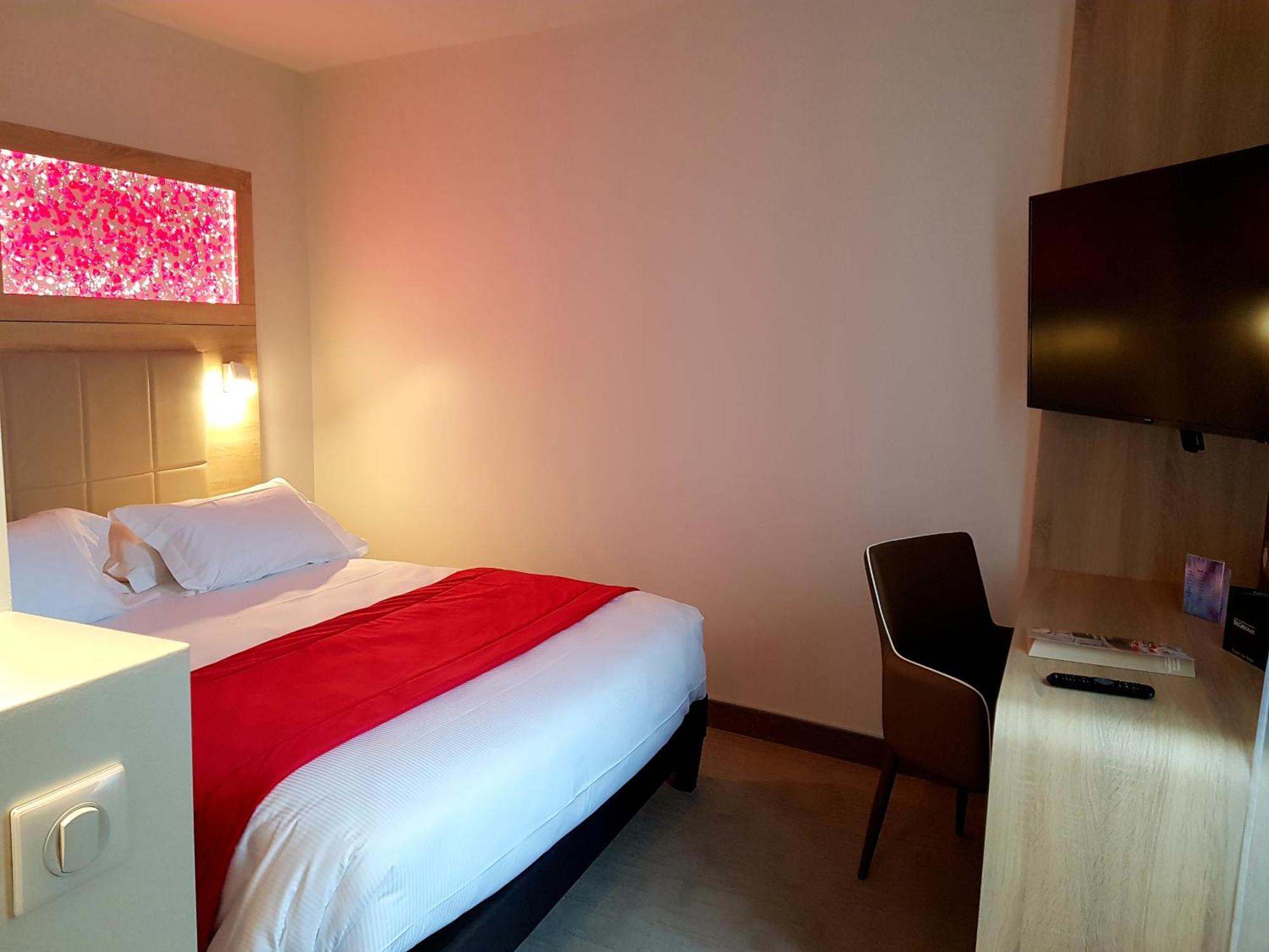De Grignan Hotel
