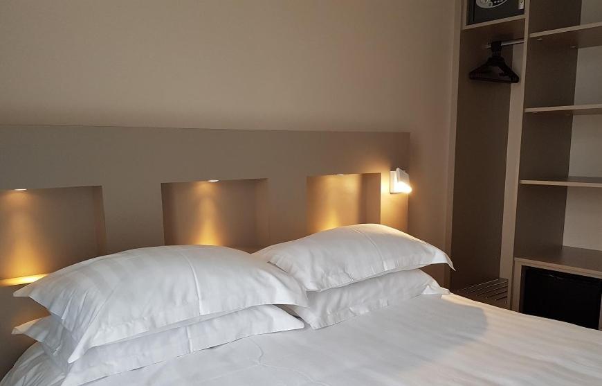 De Grignan Hotel 4*